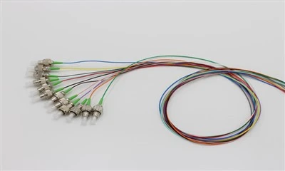 Fiber Optic Pigtail FC APC 12 VÄRVI