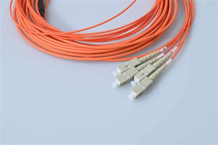 12 Core Patch Cord SC Multimode Oranž